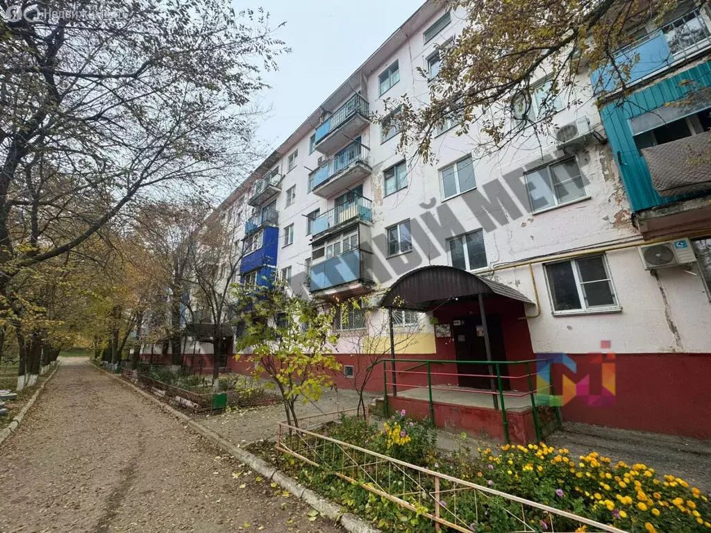 2-комнатная квартира: Элиста, 4-й микрорайон, 9 (41.8 м) - Фото 1