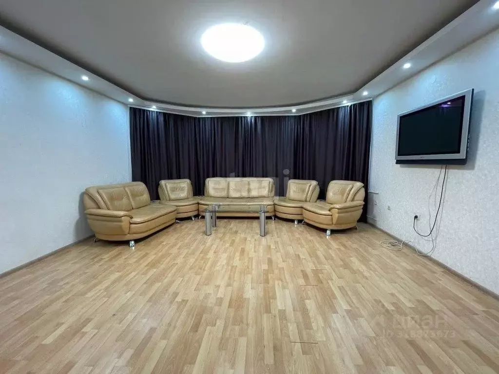 3-к кв. Красноярский край, Норильск Севастопольская ул., 8/3 (124.0 м) - Фото 0