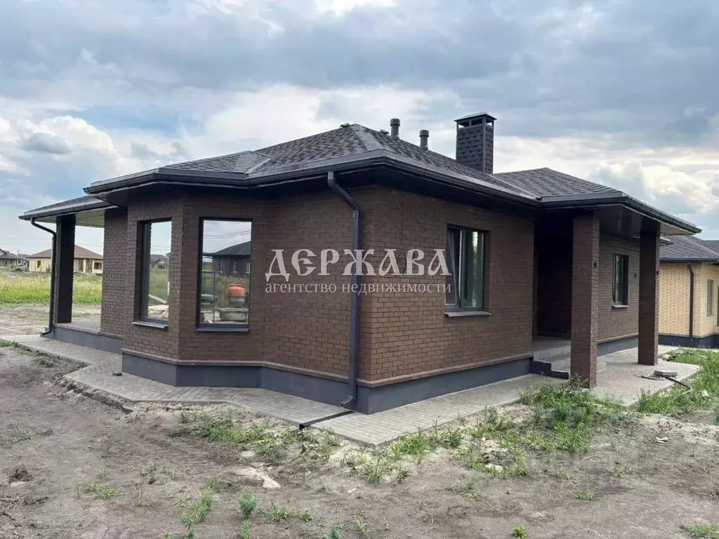 Коттедж в Белгородская область, Старый Оскол ул. Майская (115 м) - Фото 1