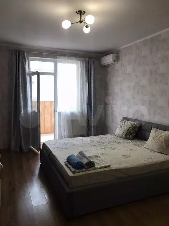 1-к. квартира, 47 м, 2/8 эт. - Фото 1
