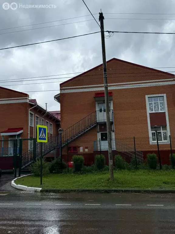 1-комнатная квартира: Воткинск, улица Пугачёва, 25 (25 м) - Фото 0