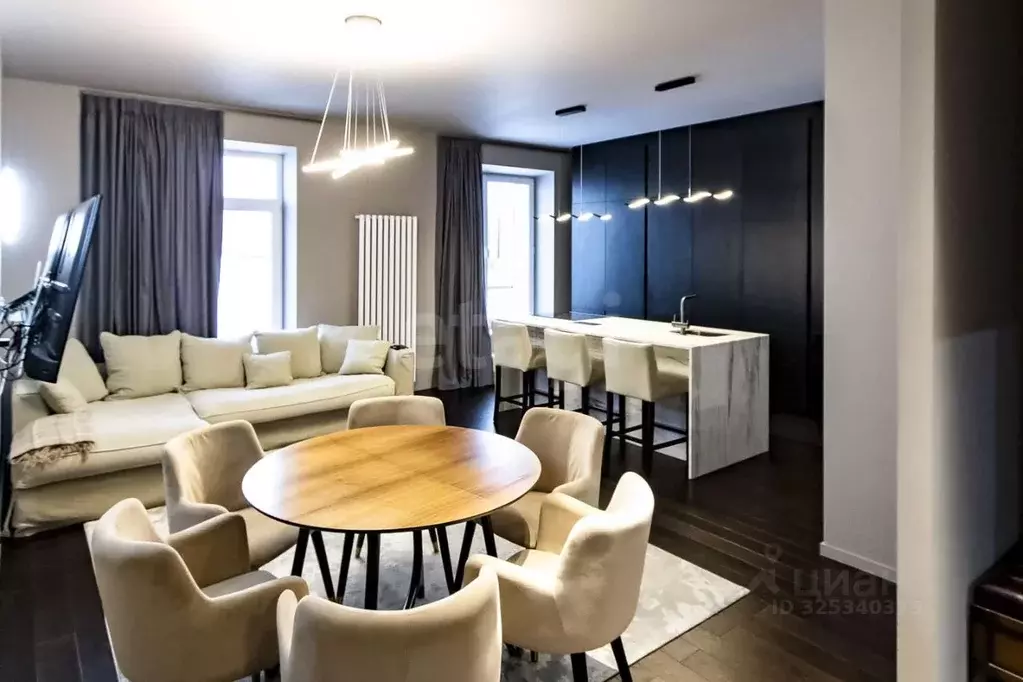 2-к кв. Тюменская область, Тюмень ул. 25 Октября, 40 (100.0 м) - Фото 1