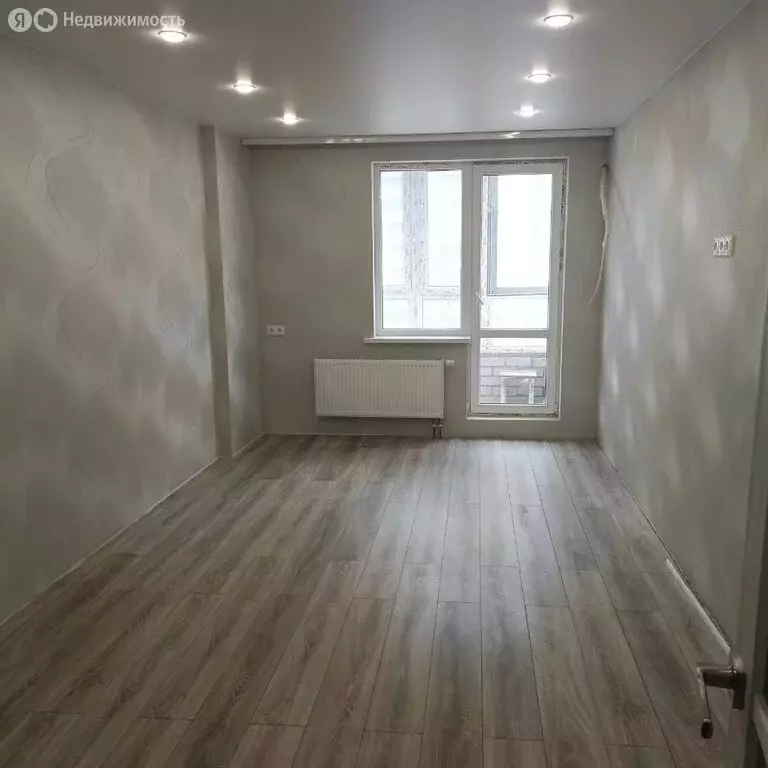 1-комнатная квартира: Волгоград, улица Расула Гамзатова, 21 (41.91 м) - Фото 2