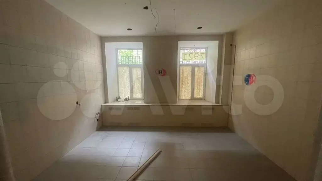 196 м проходное в самом центре Петербурга - Фото 1