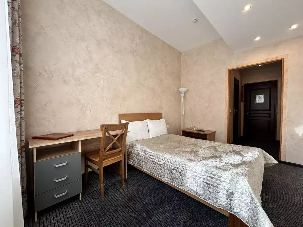 Комната Санкт-Петербург ул. Коллонтай, 31к2 (17.0 м) - Фото 1