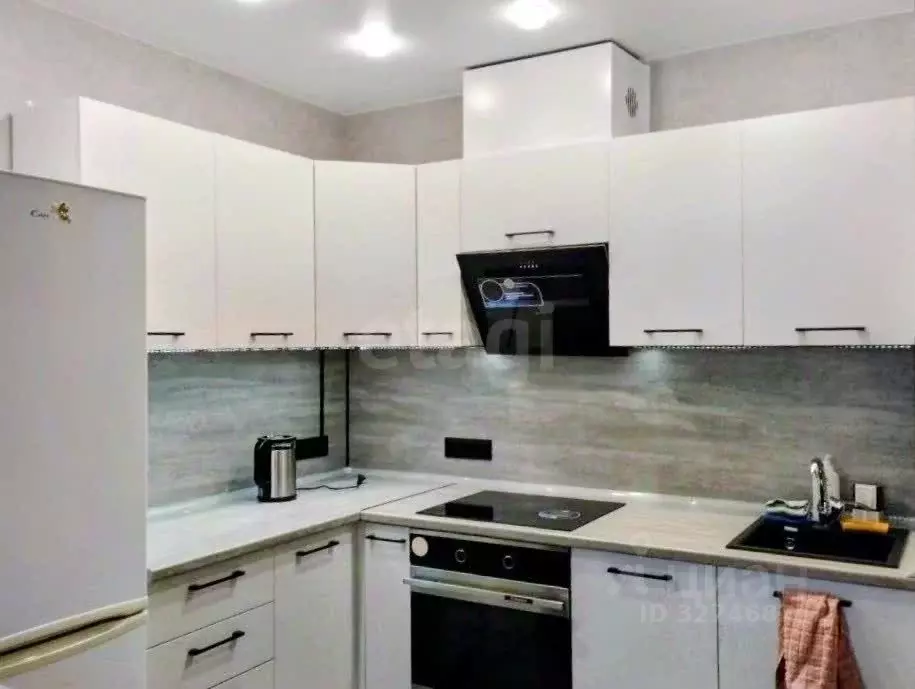 1-к кв. Удмуртия, Ижевск ул. Васнецова, 2к2 (36.0 м) - Фото 1