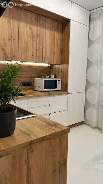 3-комнатная квартира: Уфа, улица Степана Кувыкина, 41 (63 м) - Фото 1
