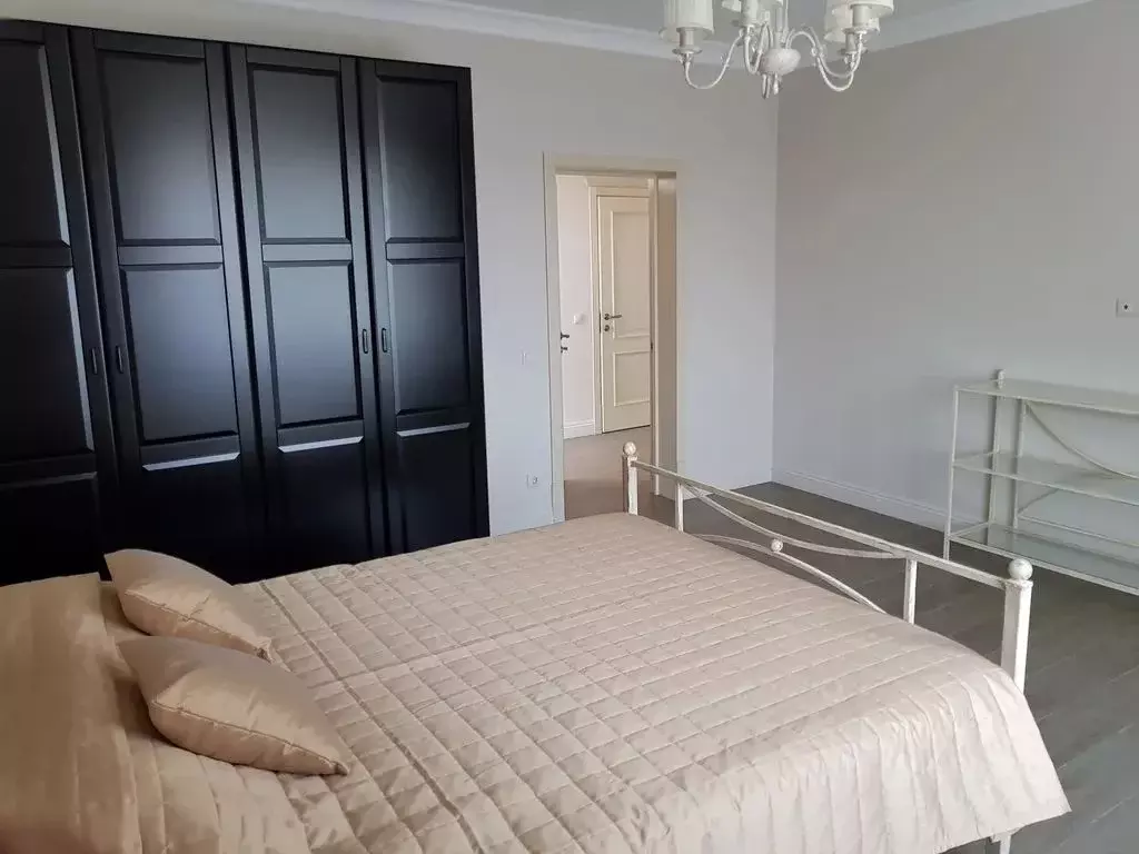 Дом в Краснодарский край, Темрюкский район, Ахтанизовское с/пос, пос. ... - Фото 1