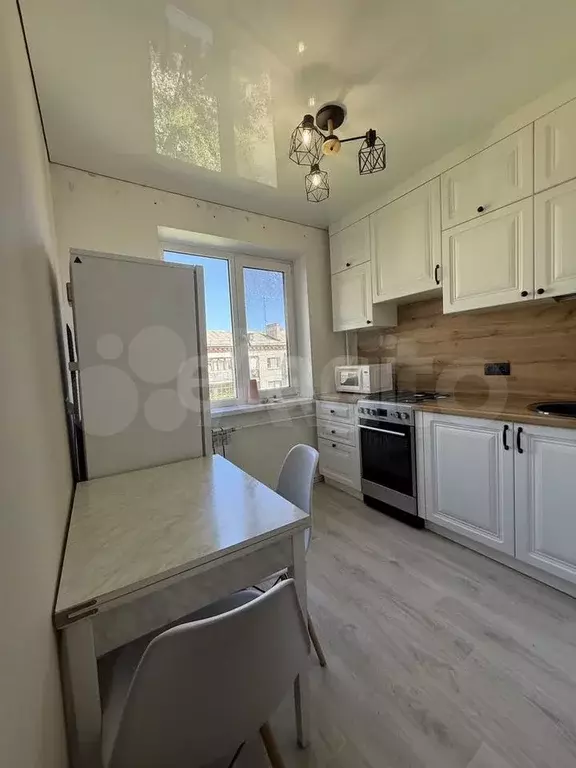 2-к. квартира, 47 м, 5/5 эт. - Фото 1