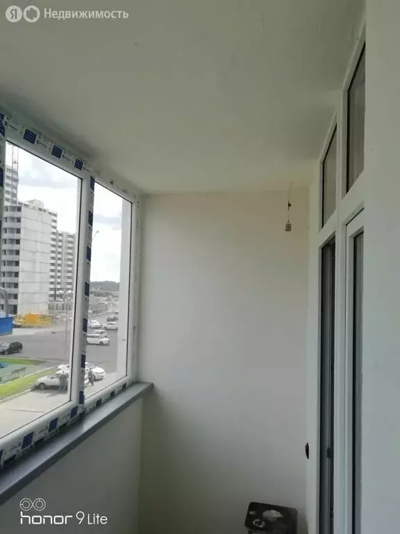 2-комнатная квартира: Оренбург, улица Неплюева, 2 (77 м) - Фото 1