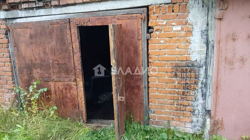 Гараж в Коми, Сыктывкар Строитель мкр, ул. Эжвинская, 21 (18 м) - Фото 1