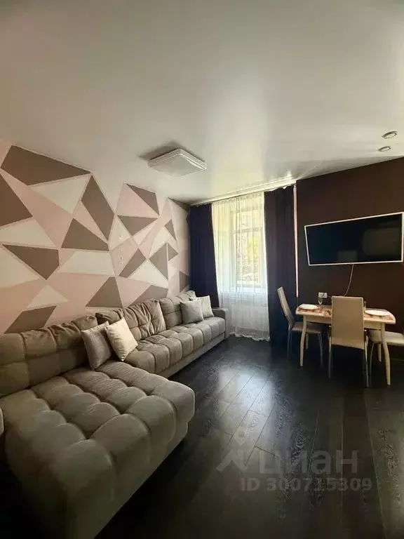 3-к кв. Мурманская область, Кировск ул. Кирова, 2 (69.0 м) - Фото 1