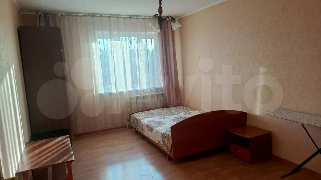 1-к. квартира, 42 м, 4/17 эт. - Фото 0