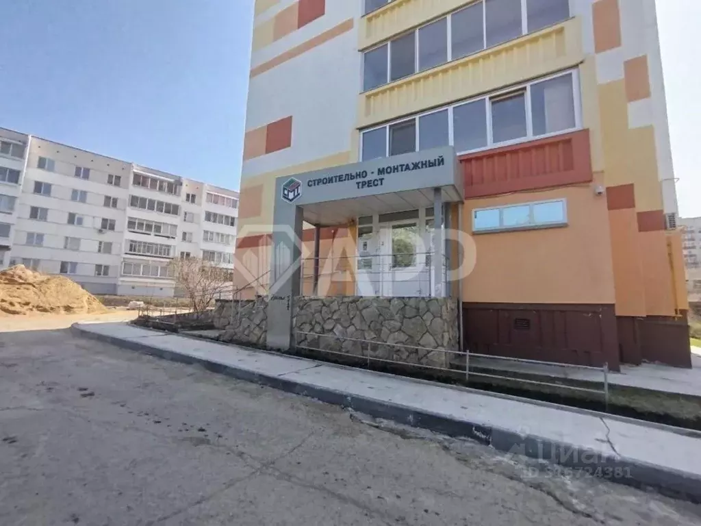 Офис в Татарстан, Набережные Челны просп. Чулман, 61А (240 м) - Фото 0