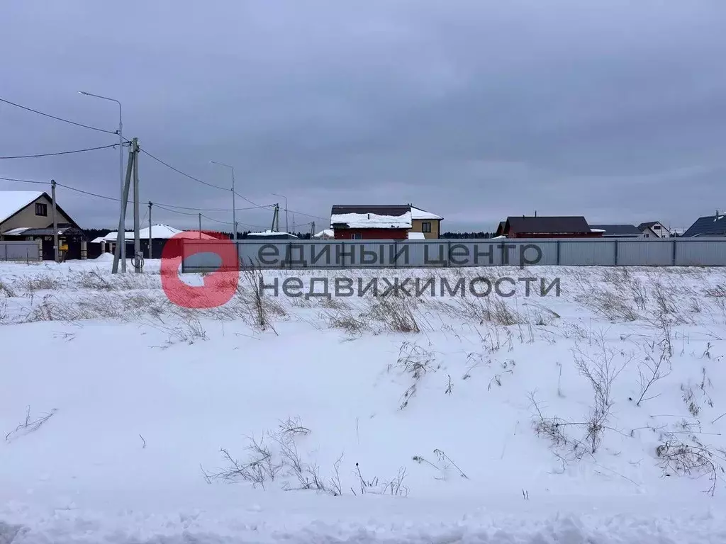 Участок в Тюменская область, Тюменский район, д. Падерина Луговая ул. ... - Фото 0