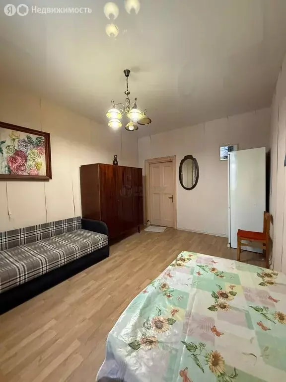 1к в 3-комнатной квартире (15 м) - Фото 1