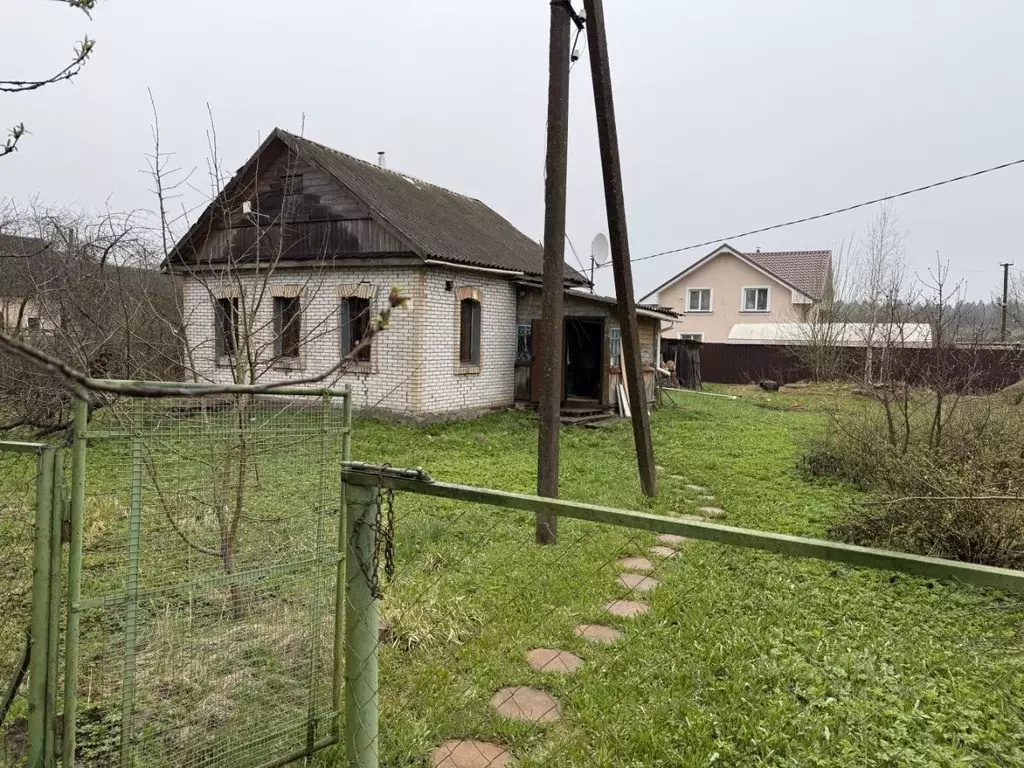 Дом в Ленинградская область, Ломоносовский район, Кипенское с/пос, д. ... - Фото 1