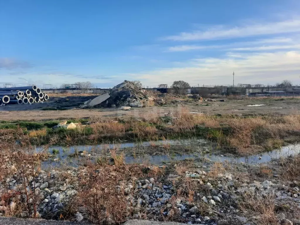 Участок в Краснодарский край, Новороссийск ул. Александра Кожевникова ... - Фото 1