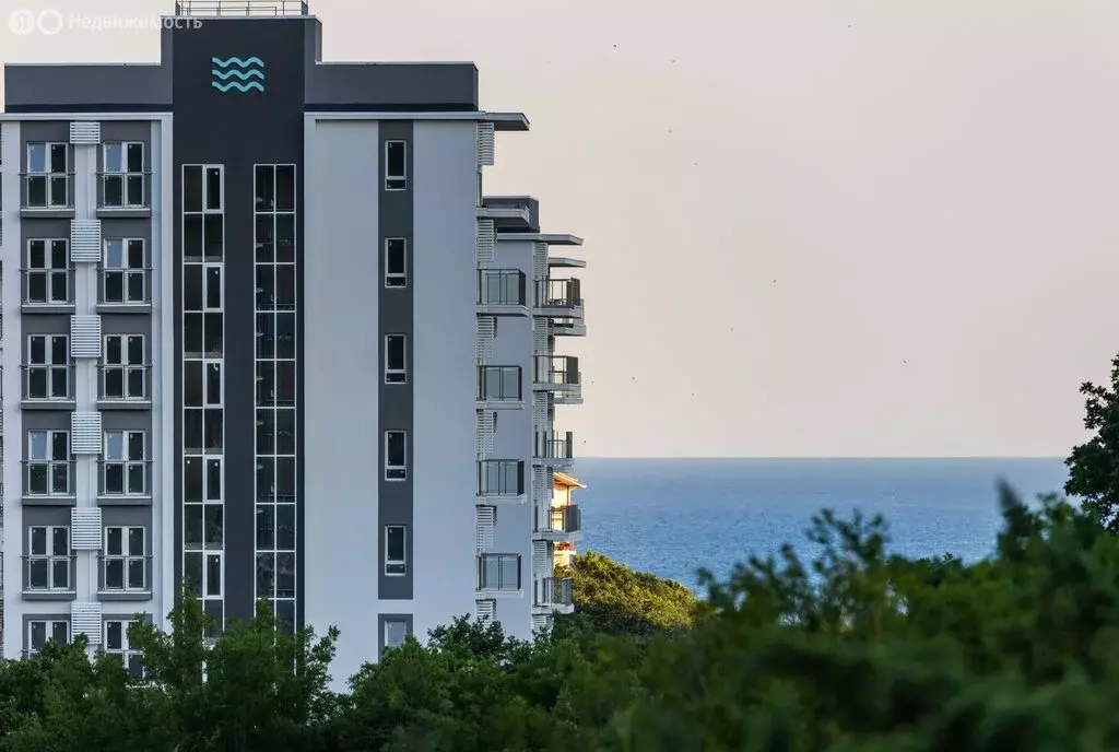 1-комнатная квартира: село Варваровка, улица Калинина, 150к9 (45.4 м) - Фото 0