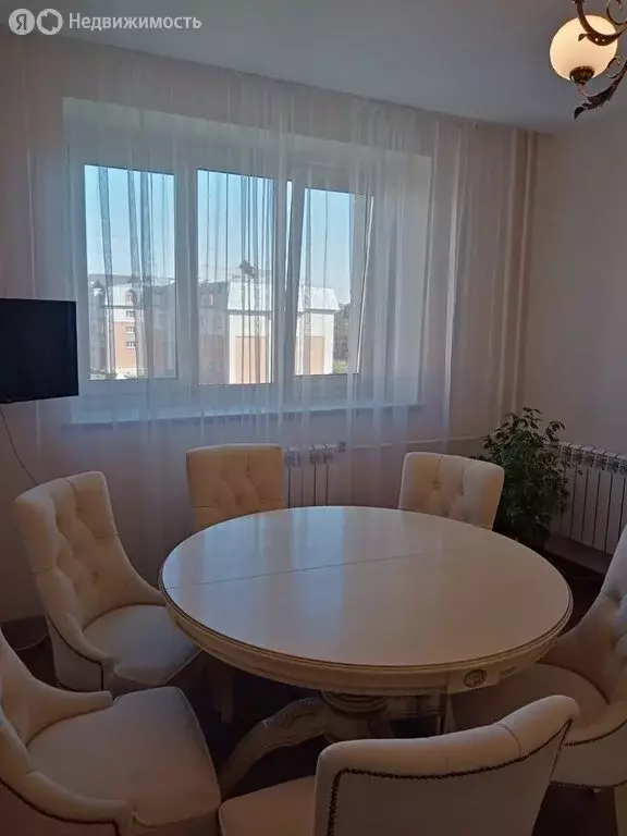 3-комнатная квартира: Бердск, Изумрудный городок, 1 (192 м) - Фото 2