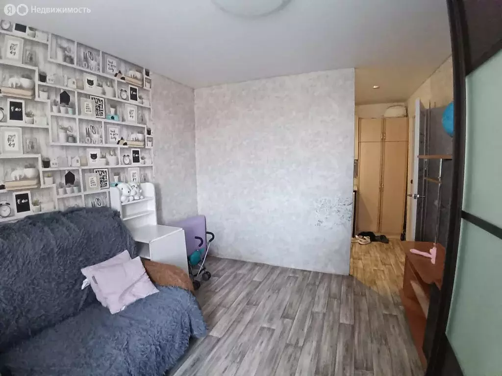 1к в 8-комнатной квартире (17 м) - Фото 1