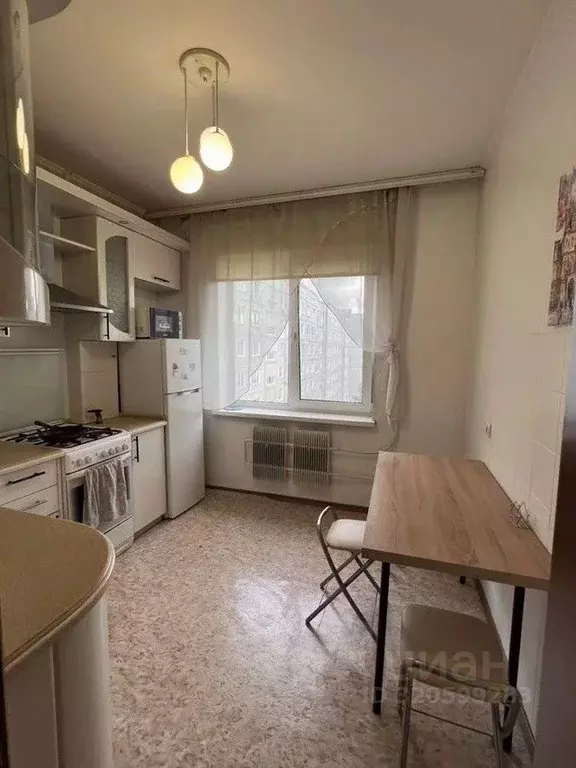 2-к кв. Омская область, Омск 6-й мкр, бул. Зеленый, 9А (53.0 м) - Фото 1