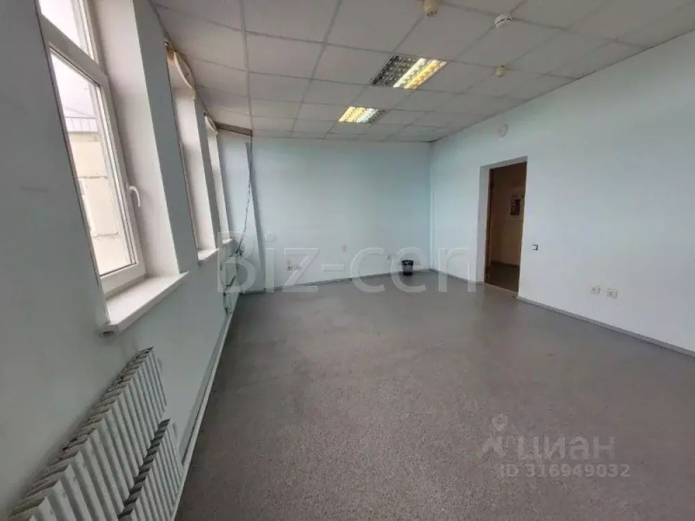 Офис в Санкт-Петербург пл. Конституции, 2 (27 м) - Фото 2