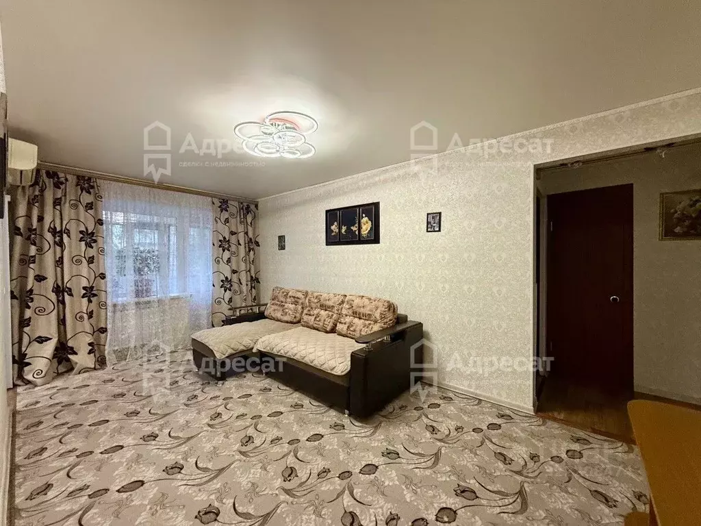 3-к кв. Волгоградская область, Волгоград ул. Быкова, 5 (55.5 м) - Фото 0