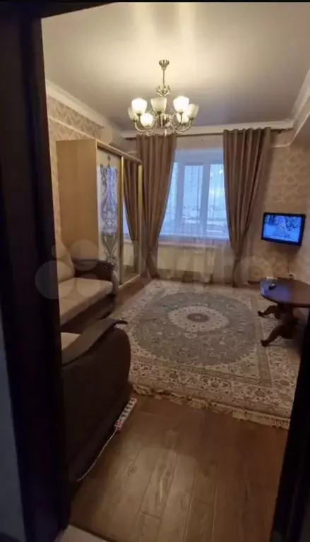 1-к. квартира, 42 м, 9/9 эт. - Фото 1