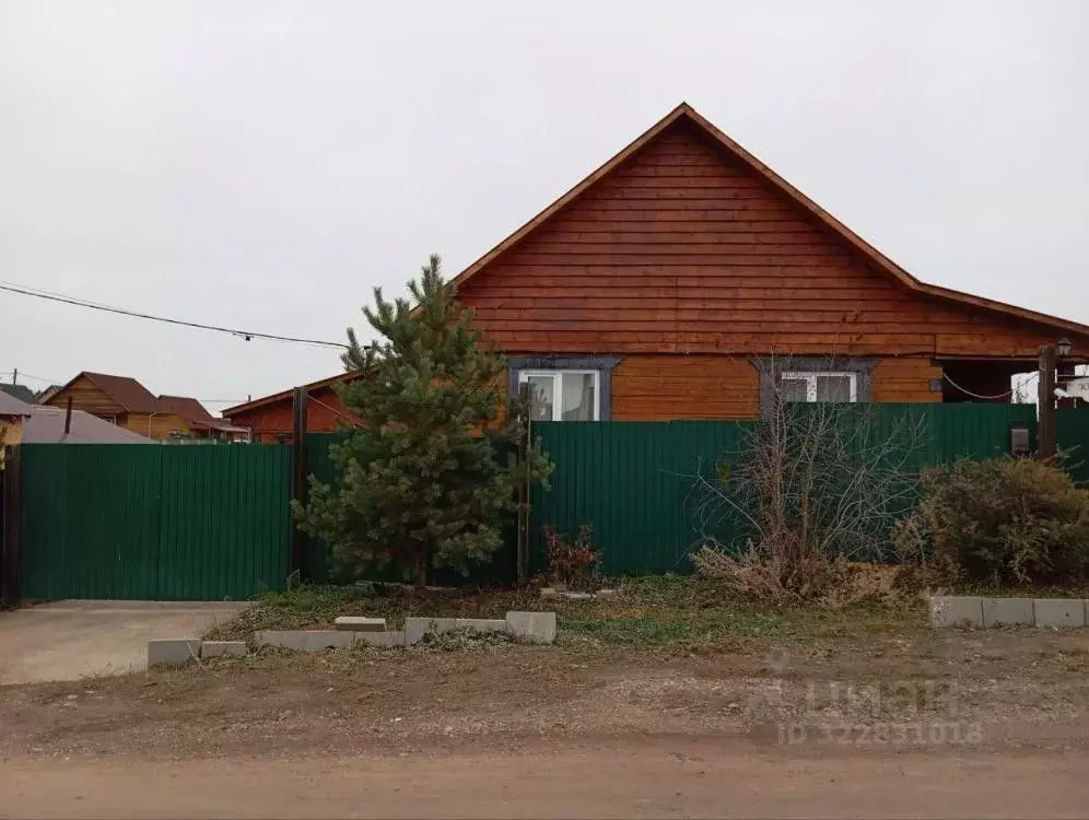 Дом в Иркутская область, Иркутский муниципальный округ, с. Хомутово ... - Фото 0