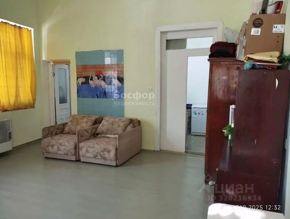 1-к кв. Крым, Феодосия ул. Победы, 18 (39.9 м) - Фото 1