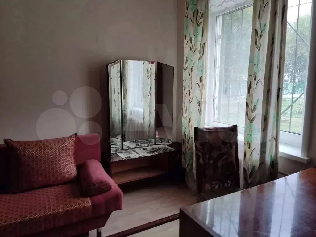 Комната 13 м в 3-к., 1/10 эт. - Фото 0