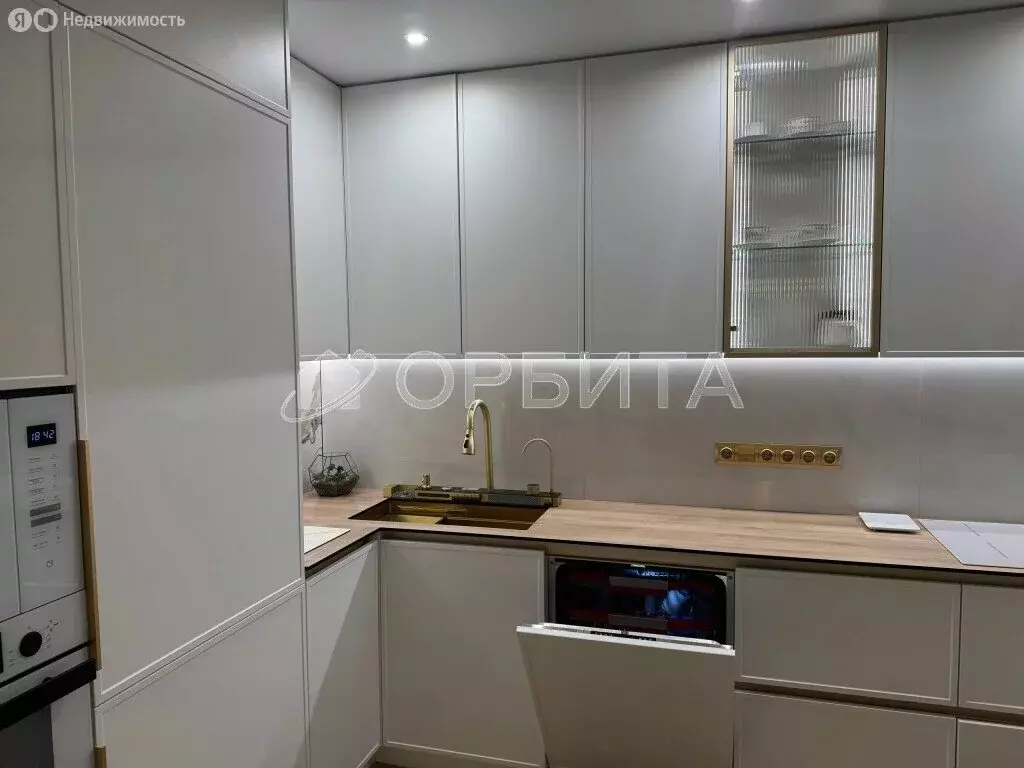 3-комнатная квартира: Тюмень, Харьковская улица, 72Б (79 м) - Фото 2