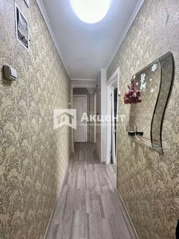3-к. квартира, 47 м, 2/2 эт. - Фото 0