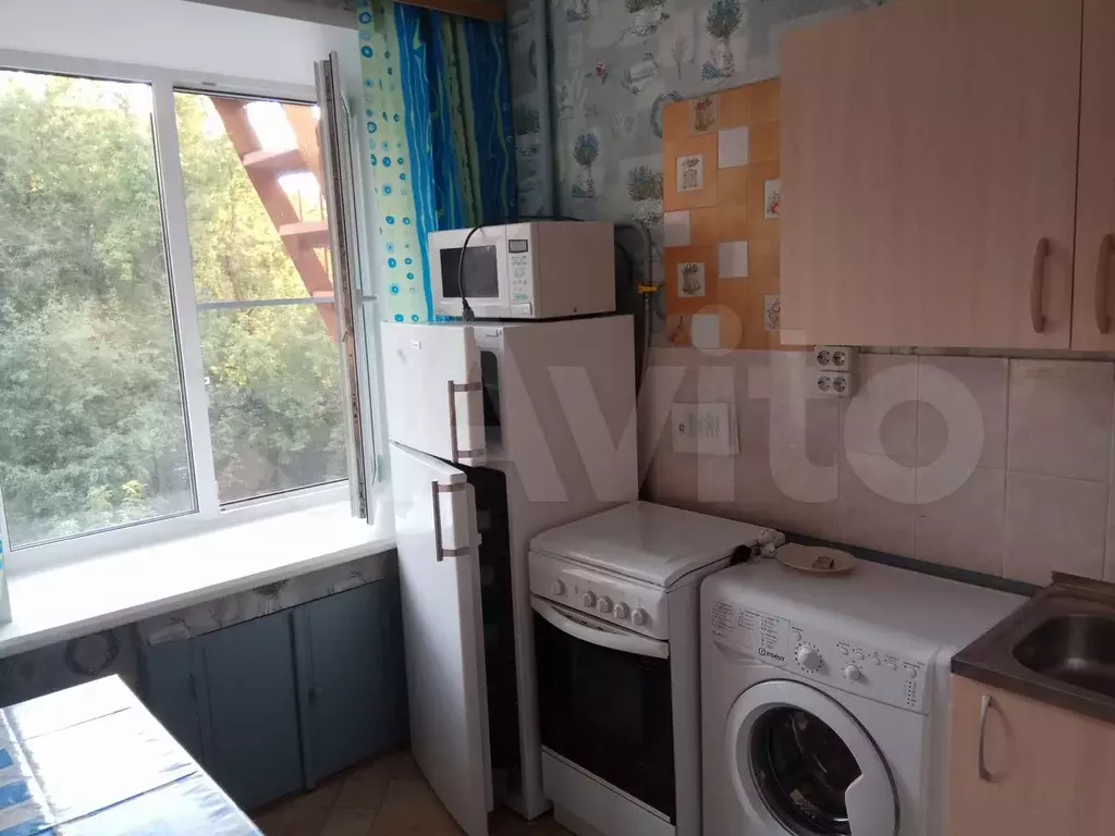 1-к. квартира, 36 м, 4/9 эт. - Фото 0