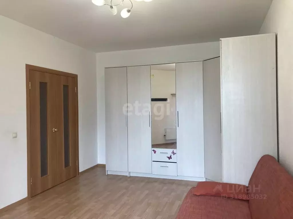 1-к кв. Свердловская область, Екатеринбург ул. Евгения Савкова, 15 ... - Фото 1