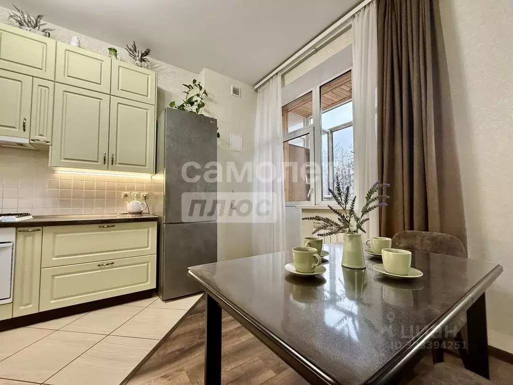 2-к кв. Татарстан, Казань ул. Достоевского, 8 (82.5 м) - Фото 1