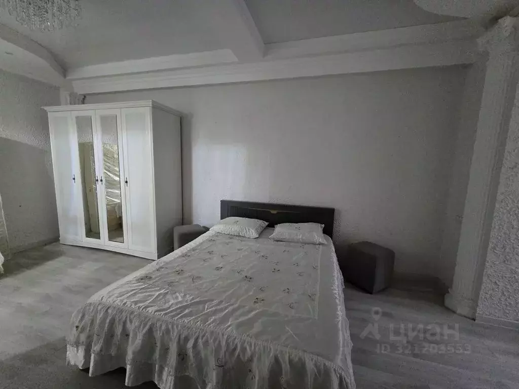 1-к кв. Карачаево-Черкесия, Черкесск просп. Ленина, 50к1 (50.0 м) - Фото 1