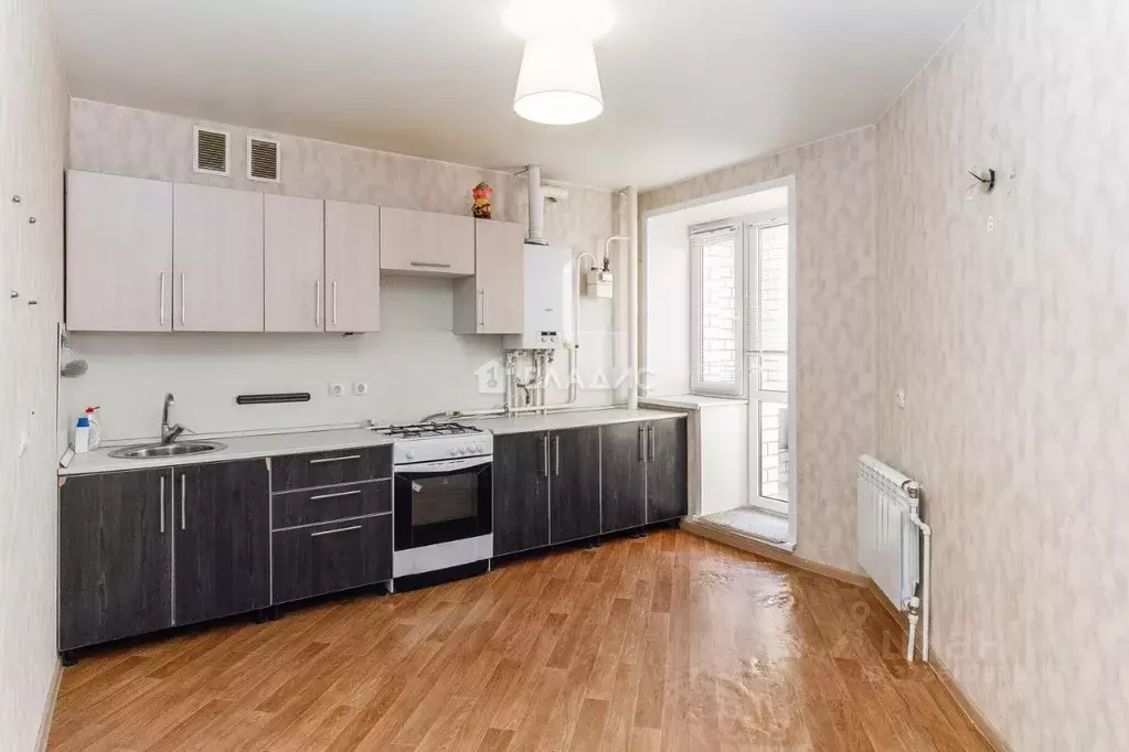 2-к кв. Владимирская область, Ковров Еловая ул., 98 (65.6 м) - Фото 2