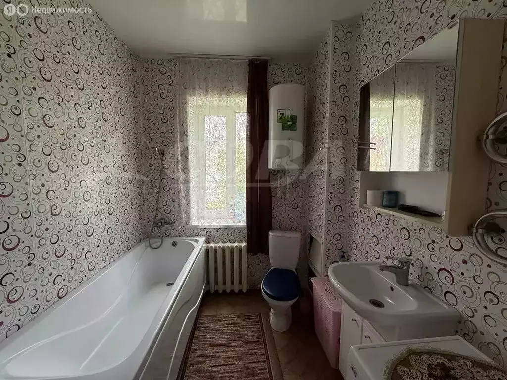 Дом в Тюменская область, село Исетское (130 м) - Фото 0