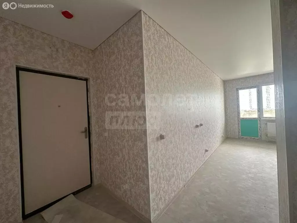 2-комнатная квартира: Оренбург, улица Ткачёва, 16/3 (61 м) - Фото 1