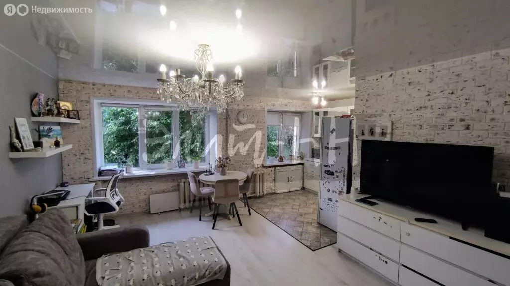 2-комнатная квартира: Балахна, Коммунистическая улица, 19 (43 м) - Фото 0