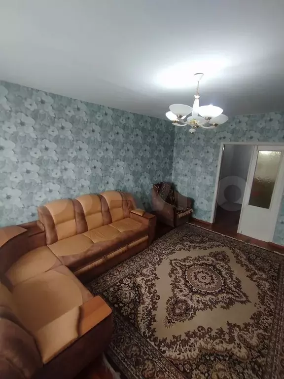 2-к. квартира, 46 м, 4/9 эт. - Фото 0