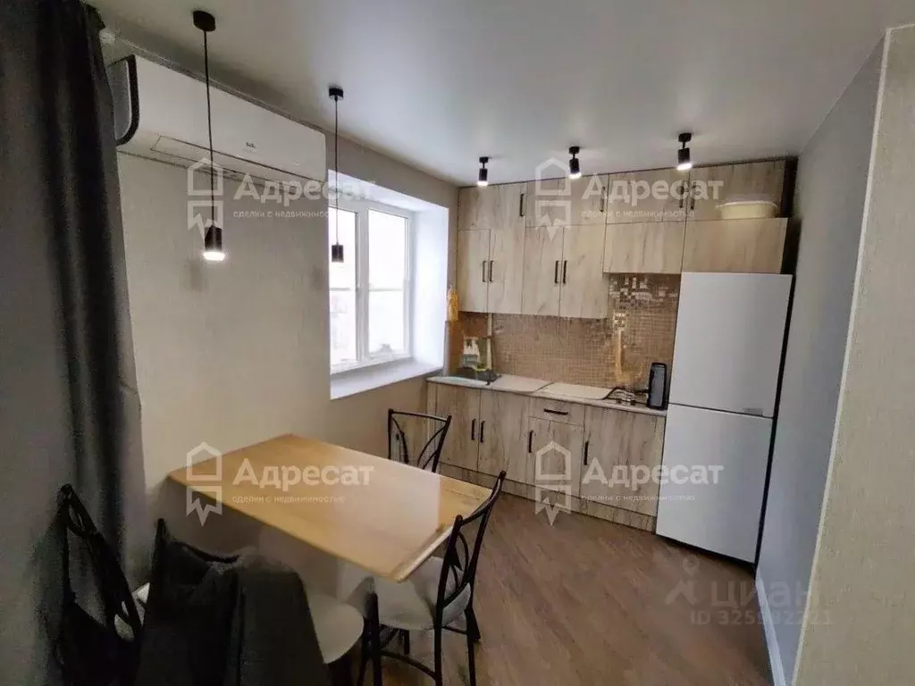 2-к кв. Волгоградская область, Волгоград Социалистическая ул., 14 ... - Фото 1