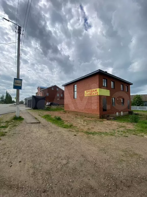 Таунхаус 100 м на участке 3,3 сот. - Фото 1
