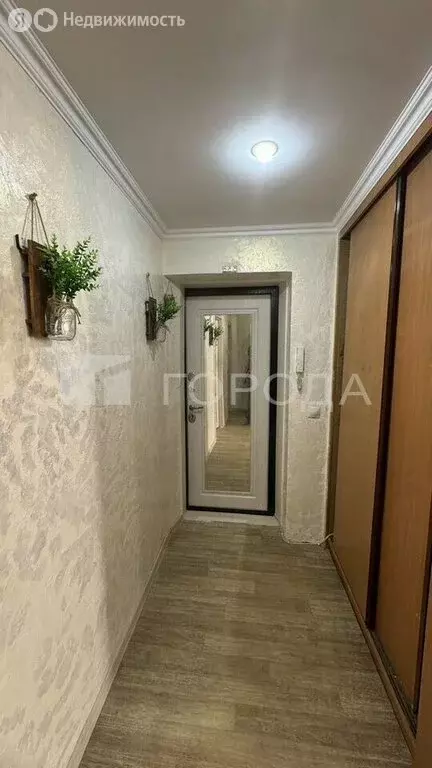 3-комнатная квартира: Новоалтайск, 8-й микрорайон, 6 (65 м) - Фото 2