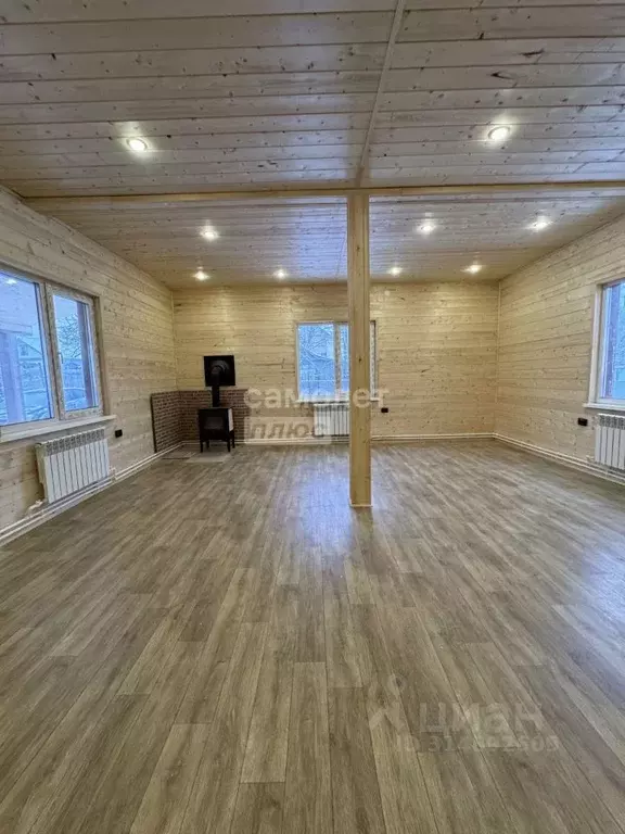 Дом в Вологодская область, Череповец 19-й мкр,  (180 м) - Фото 1