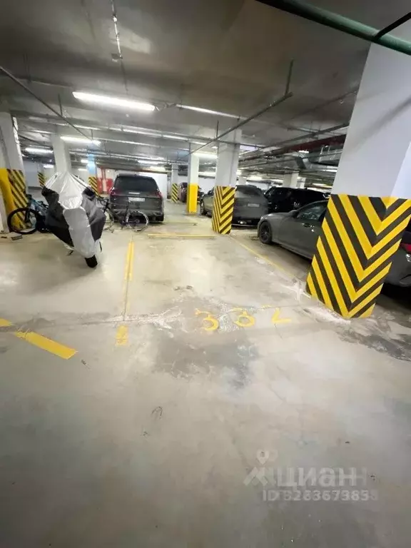 Гараж в Санкт-Петербург Петровский просп., 24к2 (15 м) - Фото 1