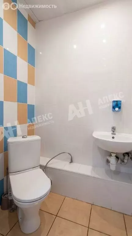 Помещение свободного назначения (172 м) - Фото 1