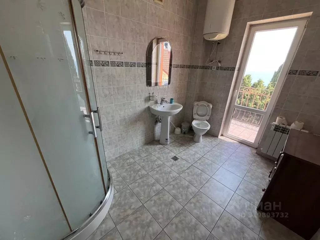 Дом в Крым, Ялта муниципальный округ, Отрадное пгт ул. Лавандовая, 7 ... - Фото 0